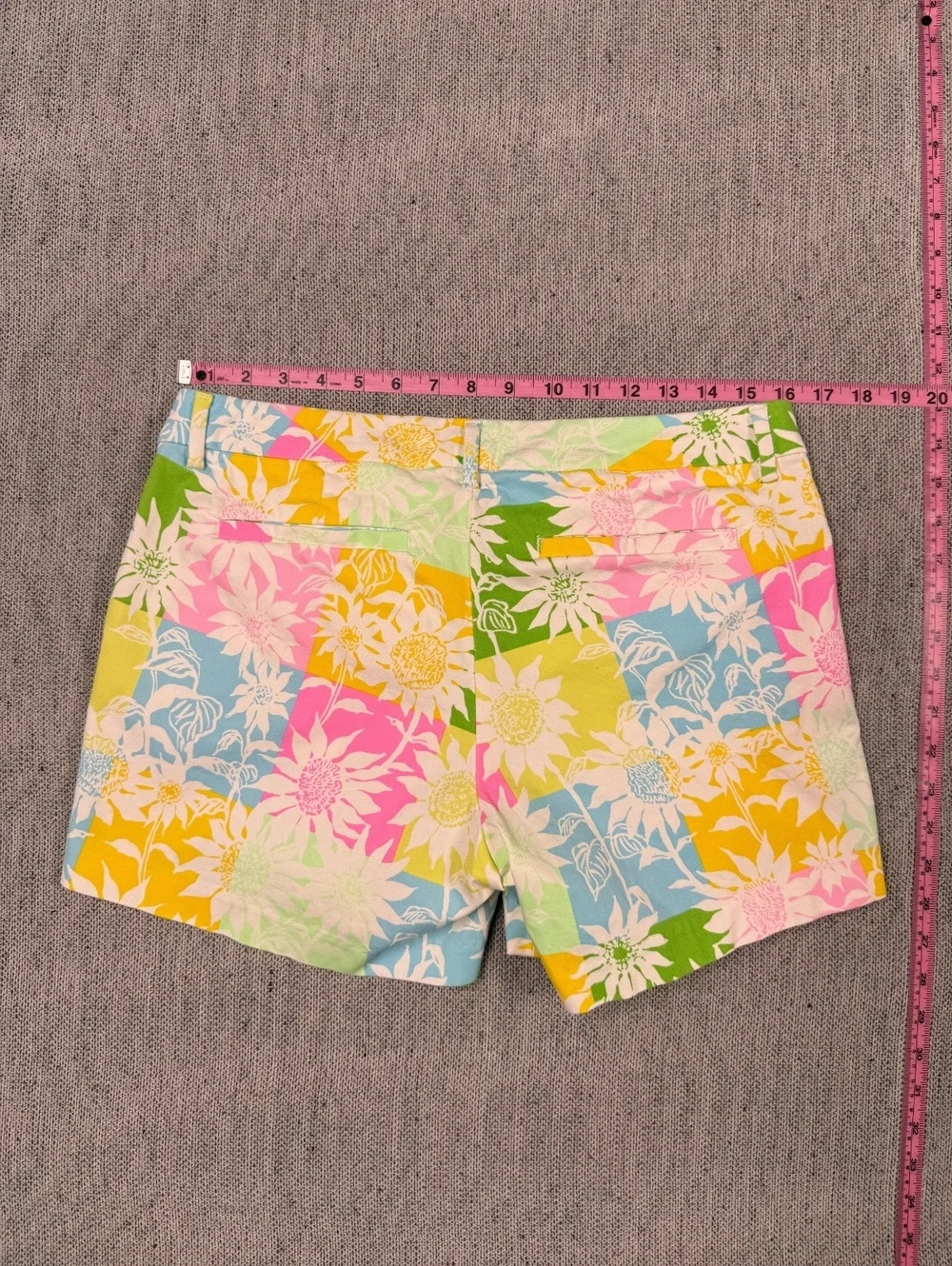 Lilly Pulitzer Floral Print Shorts Women Size 6 Multicolor